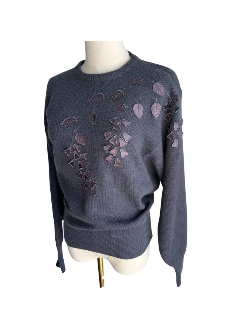 Vintage SOFT Angora Lambswool Appliqué Sweater Sz M Grey Batwing Artsy 90s Knit